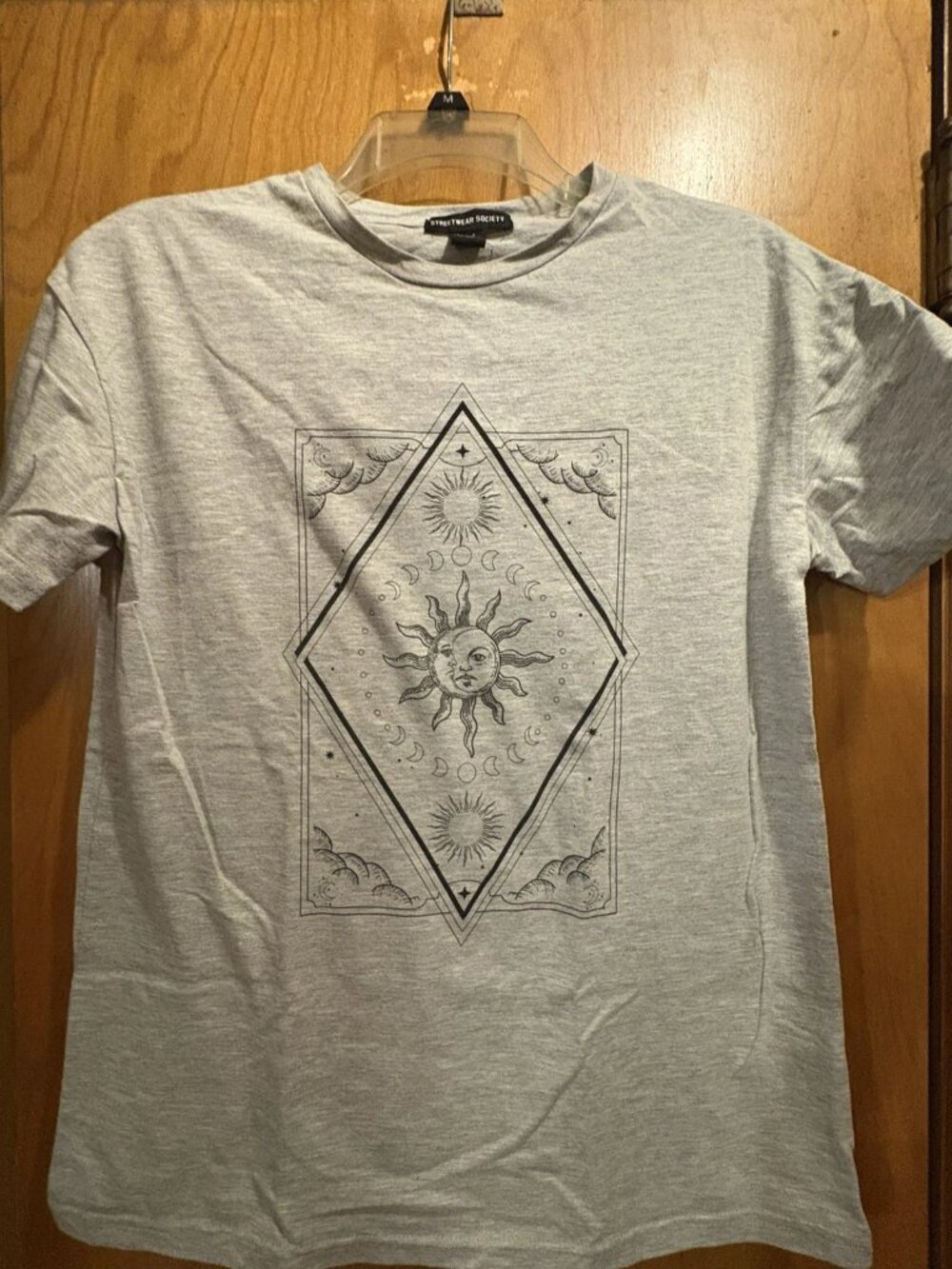 Streetwear Society Gray & Black "Sun/Moon " T-Shirt Top Women's Small